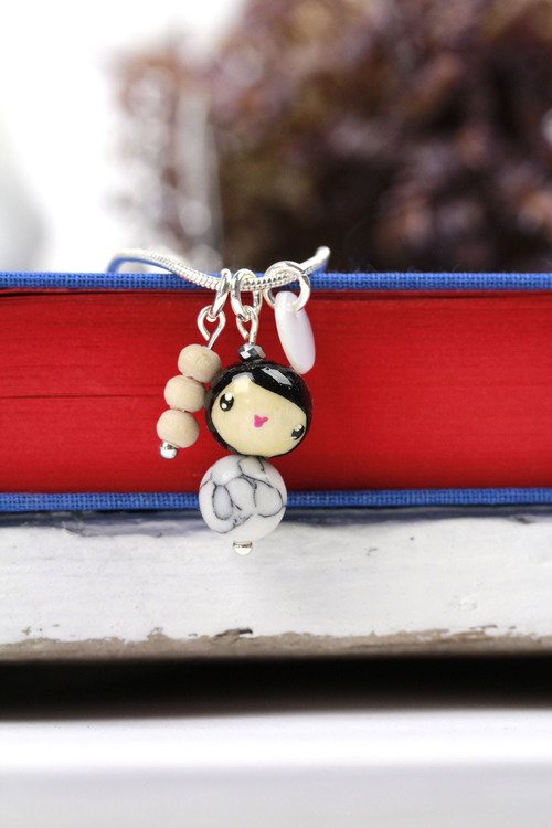 (image pour) Collier Hisaé Craie